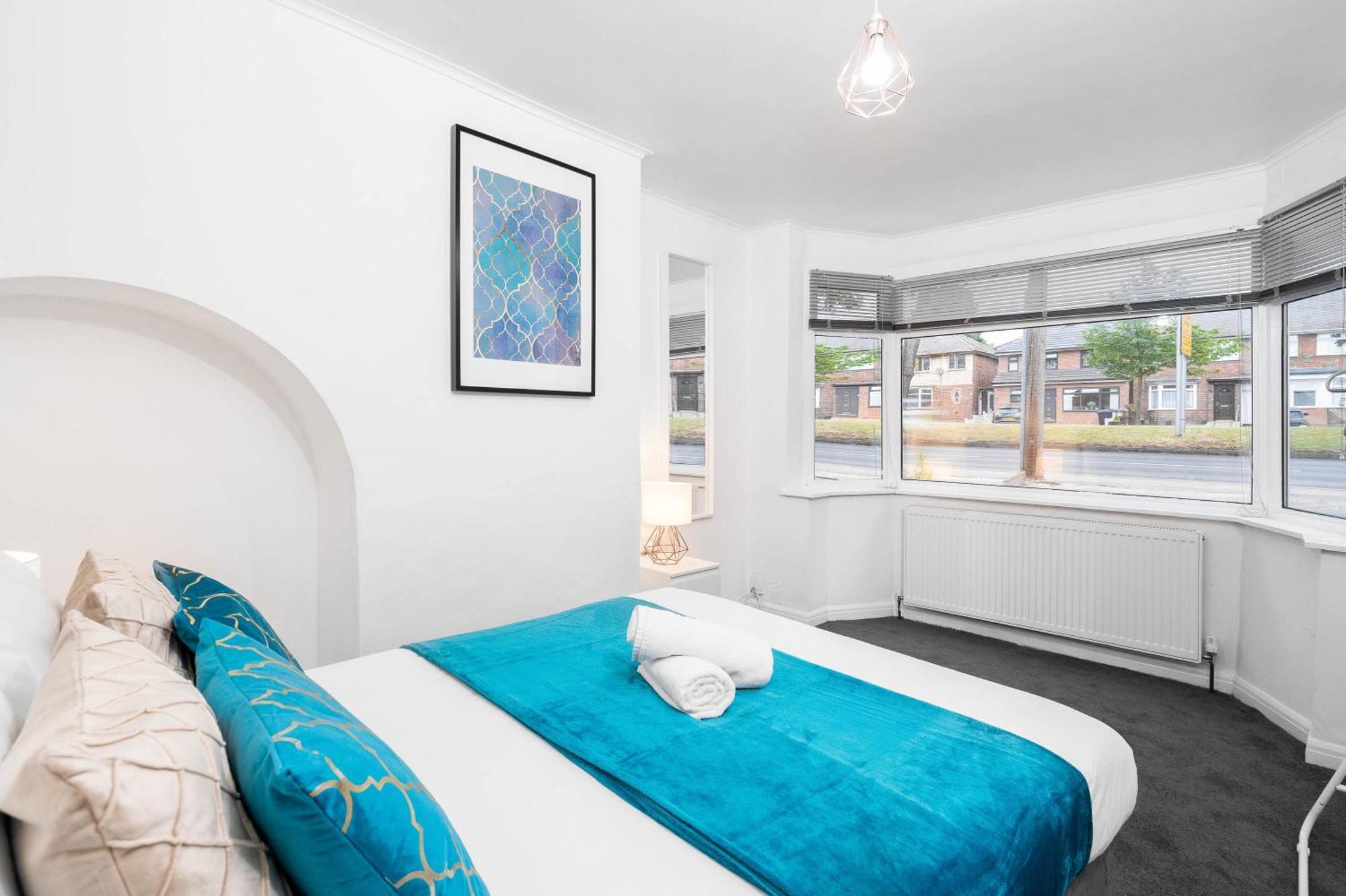 4 Bedroom House - Accommodates 7 - Garden - Parking - Netflix - Wifi - 559T バーミンガム エクステリア 写真